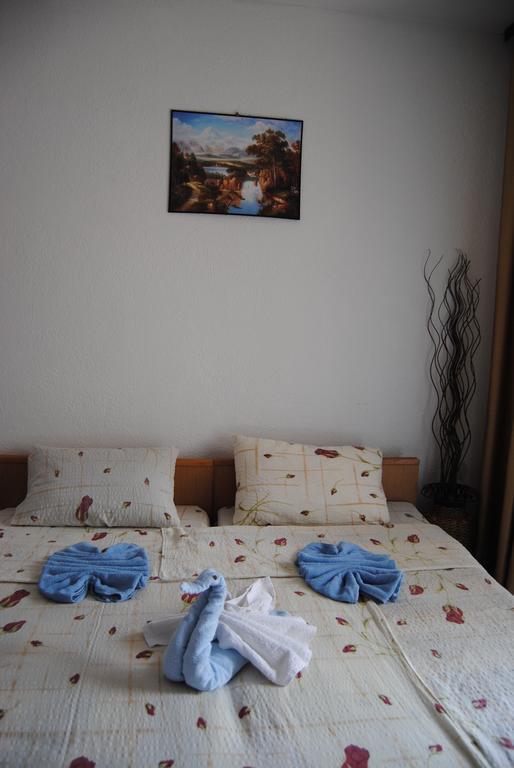 Joleski Accommodation 奥赫里德 外观 照片