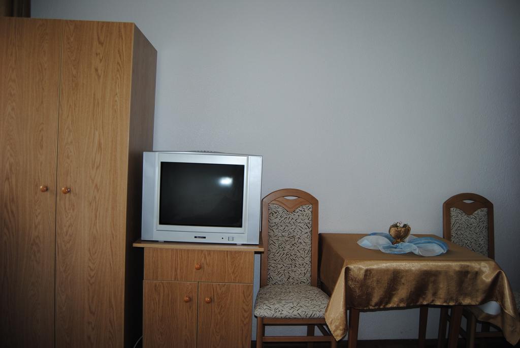 Joleski Accommodation 奥赫里德 外观 照片