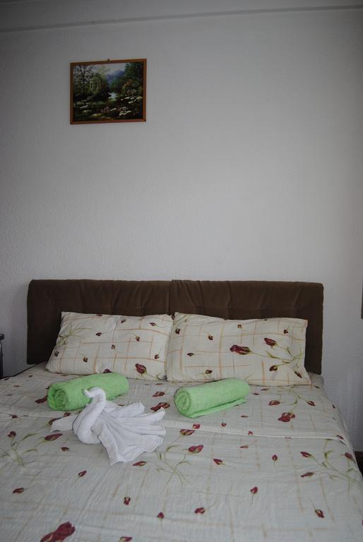 Joleski Accommodation 奥赫里德 外观 照片