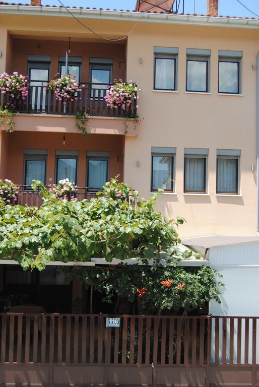 Joleski Accommodation 奥赫里德 外观 照片